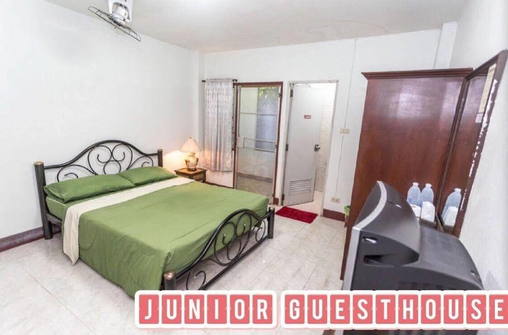 Junior House Vandrehjem Chiang Mai Eksteriør billede
