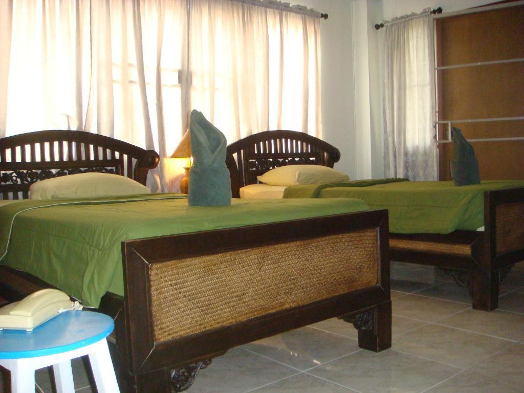 Junior House Vandrehjem Chiang Mai Eksteriør billede